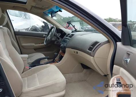 2004 Honda Accord 2.4 Ex from USA, damaged, VIN 1HGCM56634A011148